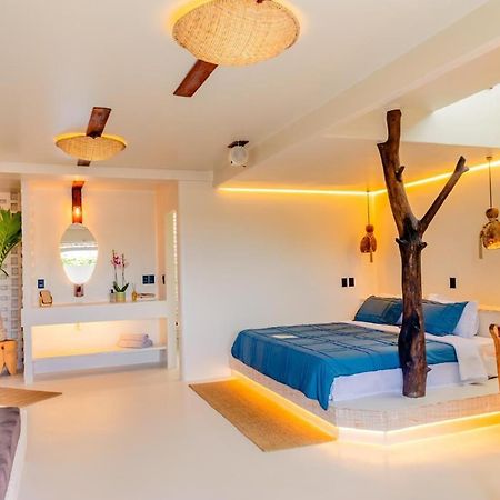 Outro Beach Hotel クムブコ エクステリア 写真